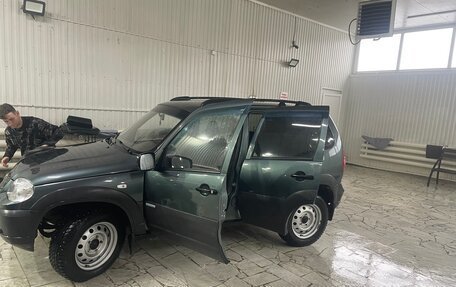 Chevrolet Niva I рестайлинг, 2013 год, 500 000 рублей, 4 фотография