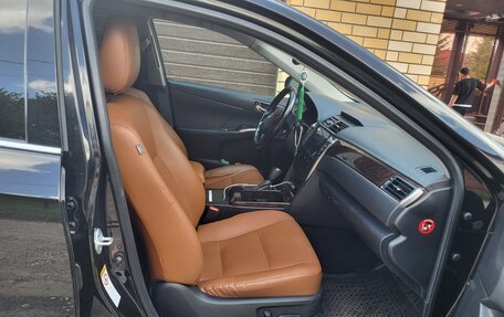 Toyota Camry, 2017 год, 2 150 000 рублей, 13 фотография