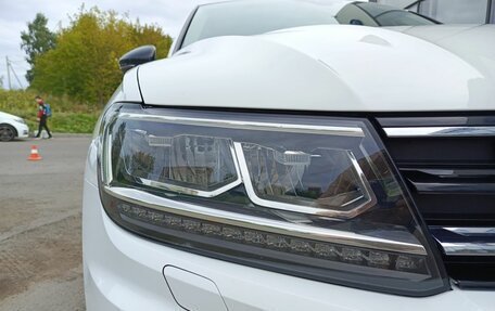 Volkswagen Tiguan II, 2019 год, 2 446 800 рублей, 21 фотография