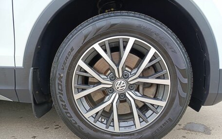 Volkswagen Tiguan II, 2019 год, 2 446 800 рублей, 22 фотография