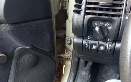 Opel Vectra B рестайлинг, 1996 год, 250 000 рублей, 7 фотография