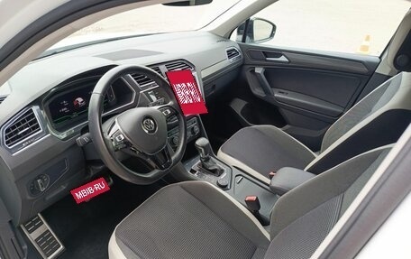 Volkswagen Tiguan II, 2019 год, 2 446 800 рублей, 20 фотография