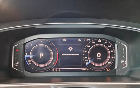 Volkswagen Tiguan II, 2020 год, 3 470 000 рублей, 16 фотография