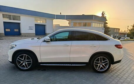 Mercedes-Benz GLE Coupe, 2017 год, 4 500 000 рублей, 3 фотография