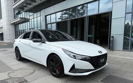 Hyundai Elantra, 2022 год, 1 650 000 рублей, 3 фотография