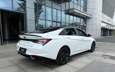 Hyundai Elantra, 2022 год, 1 650 000 рублей, 6 фотография