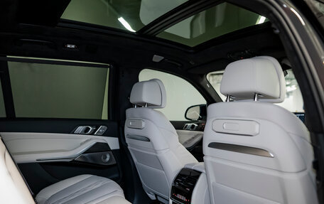 BMW X7, 2025 год, 21 600 000 рублей, 30 фотография