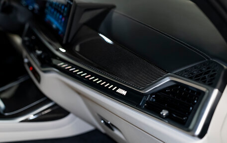 BMW X7, 2025 год, 21 600 000 рублей, 26 фотография
