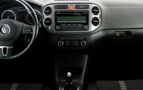 Volkswagen Tiguan I, 2010 год, 1 049 000 рублей, 13 фотография