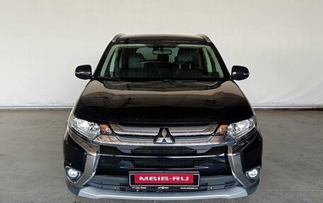 Mitsubishi Outlander III рестайлинг 3, 2017 год, 1 965 000 рублей, 2 фотография