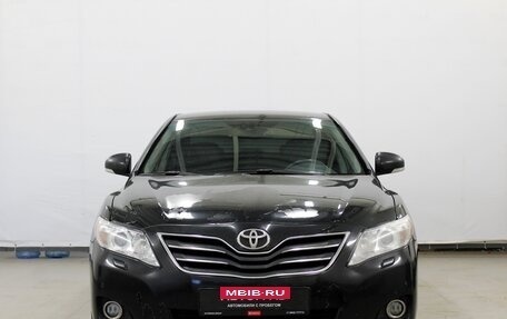 Toyota Camry, 2010 год, 1 095 000 рублей, 2 фотография
