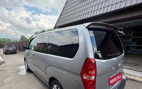 Hyundai Grand Starex Grand Starex I рестайлинг 2, 2011 год, 1 650 000 рублей, 3 фотография