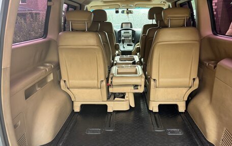 Hyundai Grand Starex Grand Starex I рестайлинг 2, 2011 год, 1 650 000 рублей, 16 фотография