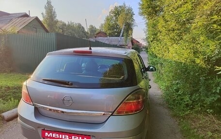Opel Astra H, 2011 год, 745 000 рублей, 2 фотография