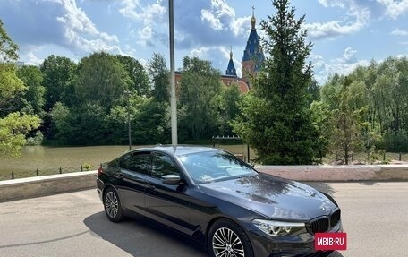 BMW 5 серия, 2019 год, 2 480 000 рублей, 3 фотография
