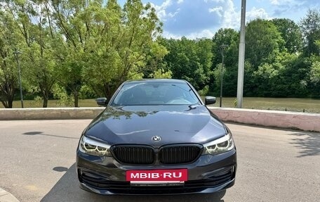 BMW 5 серия, 2019 год, 2 480 000 рублей, 2 фотография