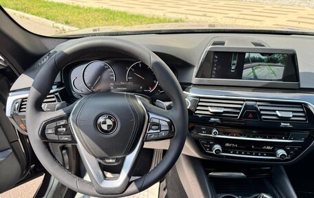 BMW 5 серия, 2019 год, 2 480 000 рублей, 17 фотография