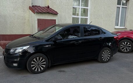 KIA Rio III рестайлинг, 2015 год, 999 000 рублей, 3 фотография