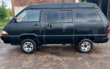 Toyota Town Ace III, 1990 год, 290 000 рублей, 3 фотография