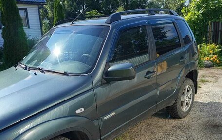 Chevrolet Niva I рестайлинг, 2012 год, 470 000 рублей, 2 фотография