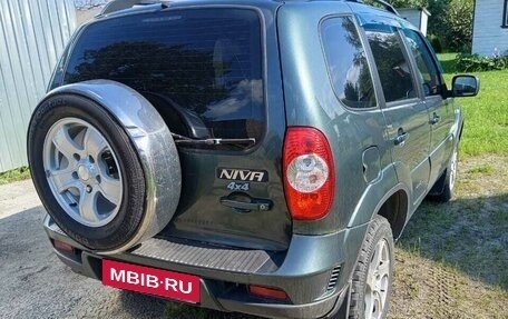 Chevrolet Niva I рестайлинг, 2012 год, 470 000 рублей, 3 фотография