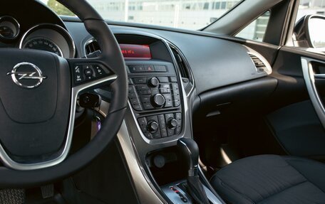 Opel Astra J, 2013 год, 855 000 рублей, 15 фотография
