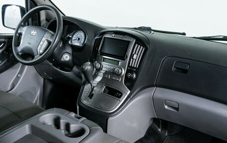 Hyundai Grand Starex Grand Starex I рестайлинг 2, 2010 год, 1 190 000 рублей, 10 фотография