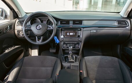 Skoda Superb III рестайлинг, 2014 год, 1 195 000 рублей, 18 фотография
