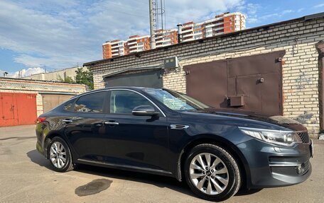 KIA Optima IV, 2017 год, 2 000 000 рублей, 2 фотография