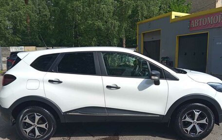 Renault Kaptur I рестайлинг, 2018 год, 950 000 рублей, 7 фотография