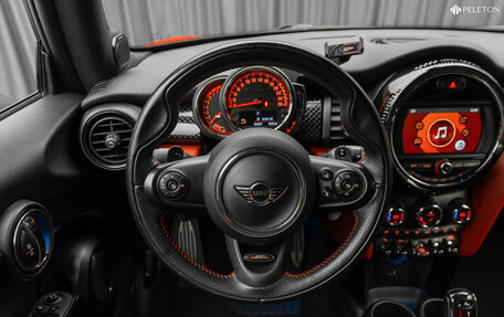 MINI Hatch, 2018 год, 2 880 000 рублей, 11 фотография
