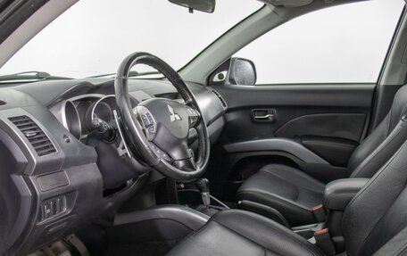 Mitsubishi Outlander III рестайлинг 3, 2007 год, 841 000 рублей, 10 фотография