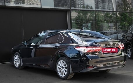 Toyota Camry, 2021 год, 3 197 000 рублей, 7 фотография