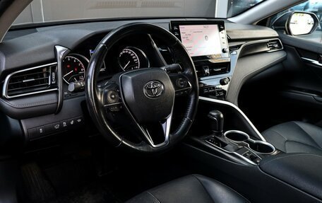 Toyota Camry, 2021 год, 3 197 000 рублей, 14 фотография