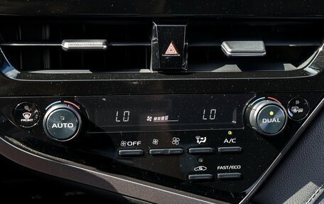 Toyota Camry, 2021 год, 3 197 000 рублей, 20 фотография