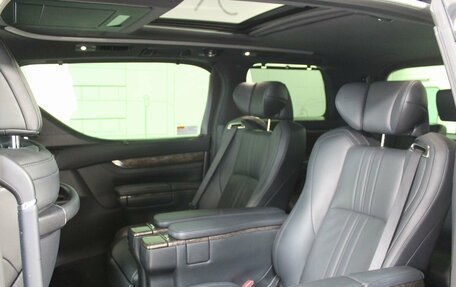 Toyota Alphard III, 2021 год, 6 590 000 рублей, 20 фотография