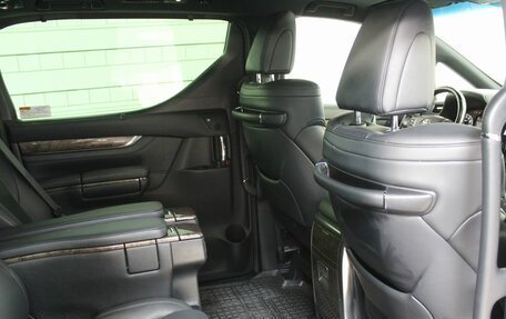 Toyota Alphard III, 2021 год, 6 590 000 рублей, 26 фотография