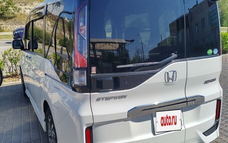 Honda Stepwgn IV, 2015 год, 1 820 000 рублей, 4 фотография