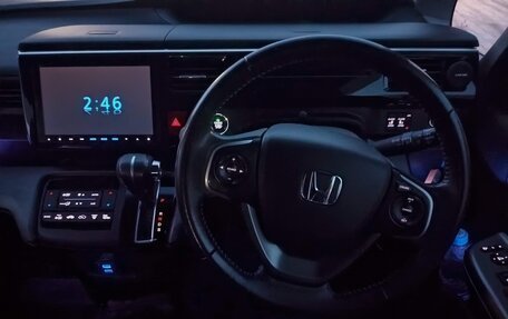Honda Stepwgn IV, 2015 год, 1 820 000 рублей, 18 фотография