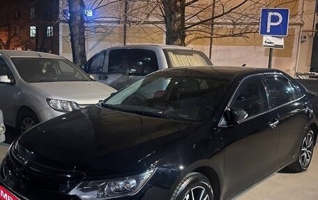 Toyota Camry, 2017 год, 2 150 000 рублей, 7 фотография