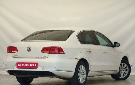 Volkswagen Passat B7, 2011 год, 589 000 рублей, 6 фотография