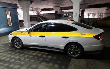 Hyundai Sonata VIII, 2020 год, 2 358 536 рублей, 2 фотография