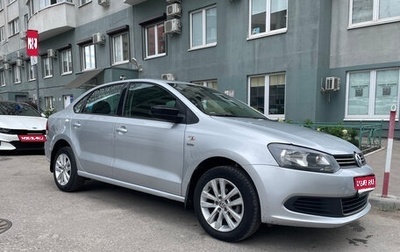 Volkswagen Polo VI (EU Market), 2013 год, 950 000 рублей, 1 фотография