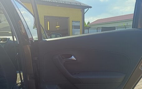 Volkswagen Polo VI (EU Market), 2017 год, 1 280 000 рублей, 23 фотография