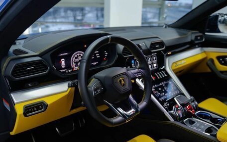 Lamborghini Urus I, 2021 год, 23 990 000 рублей, 10 фотография