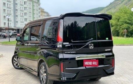 Honda Stepwgn IV, 2015 год, 1 690 000 рублей, 8 фотография