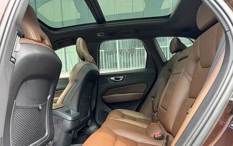 Volvo XC60 II, 2021 год, 3 400 000 рублей, 8 фотография