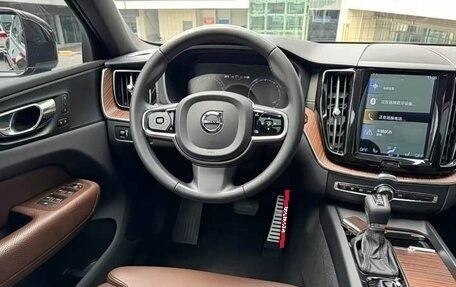 Volvo XC60 II, 2021 год, 3 400 000 рублей, 9 фотография