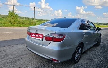 Toyota Camry, 2017 год, 2 450 000 рублей, 3 фотография