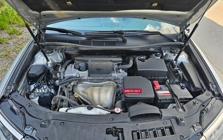 Toyota Camry, 2017 год, 2 450 000 рублей, 2 фотография